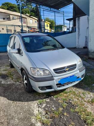 CHEVROLET ZAFIRA 2.0 MPFI COMFORT 8V FLEX 4P AUTOMATICO